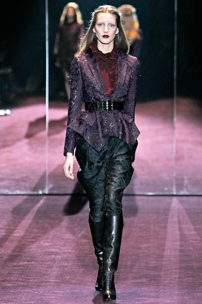 Look 23